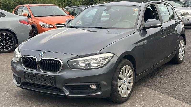 Grau Gebraucht 2016 BMW 116 Advantage Kleinwagen | 4.999 € (Fairer Preis) - Bild 1/4