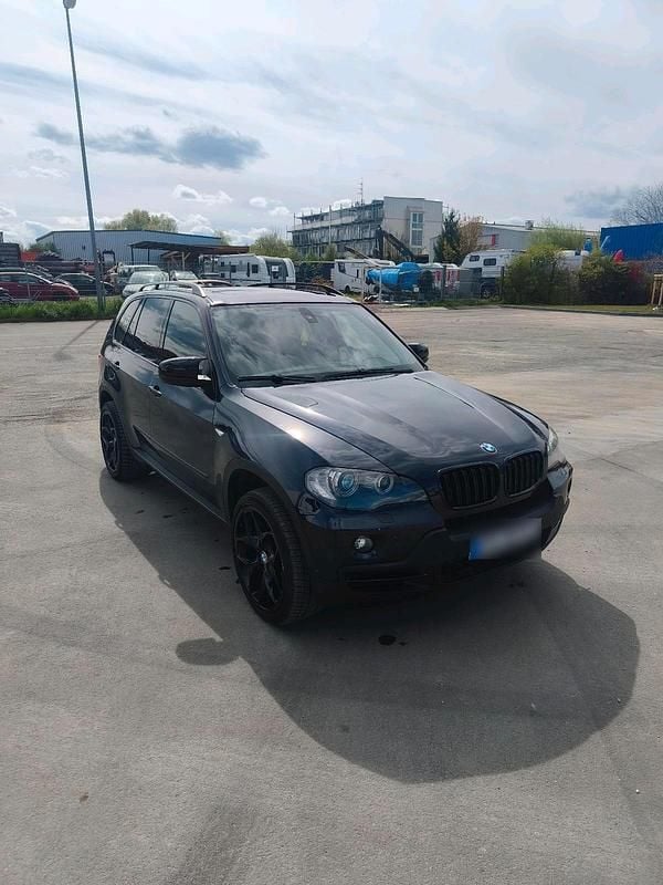 Second-hand BMW X5 235 CP (172 kW) 2009 Albastru SUV