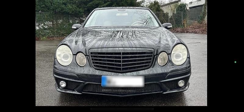 Gebraucht Mercedes E500 AMG 306 PS (225 kW) 2002 Grün Limousine