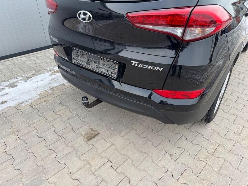 Gebraucht Hyundai Tucson 132 PS (97 kW) 2016 Schwarz SUV
