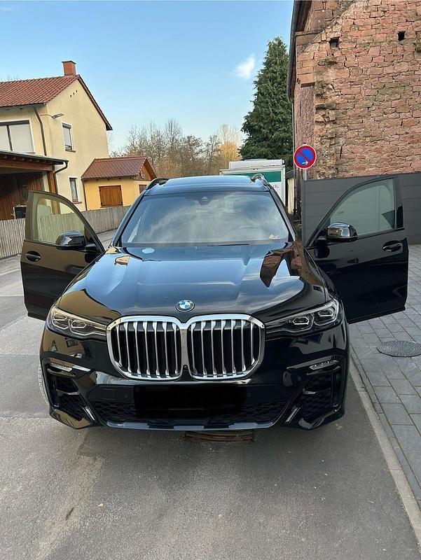 Schwarz Gebraucht 2019 BMW X7 M Sport SUV | 58.500 € (Guter Preis) - Bild 1/4