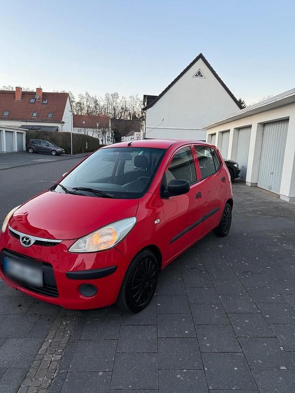 Gebraucht Hyundai i10 69 PS (50 kW) 2009 Rot Kleinwagen