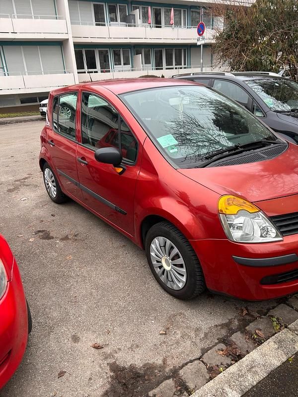 Rot Gebraucht 2005 Renault Modus Van / Kleinbus | 1.800 € (Fairer Preis) - Bild 1/4