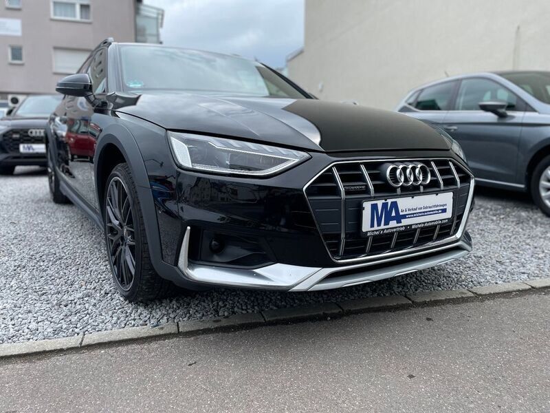 Mythosschwarz metallic Gebraucht 2023 Audi A4 Allroad Sport Kombi | 38.900 € (Guter Preis) - Bild 1/4