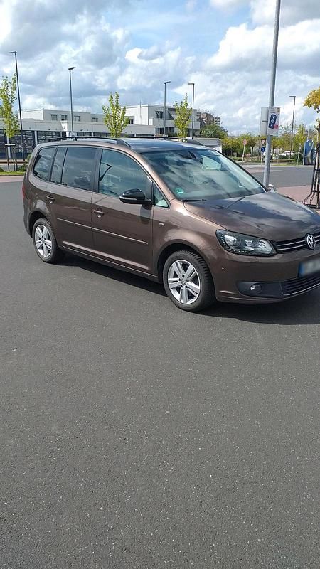 Gebraucht VW Touran 140 PS (102 kW) 2012 Braun Van / Kleinbus