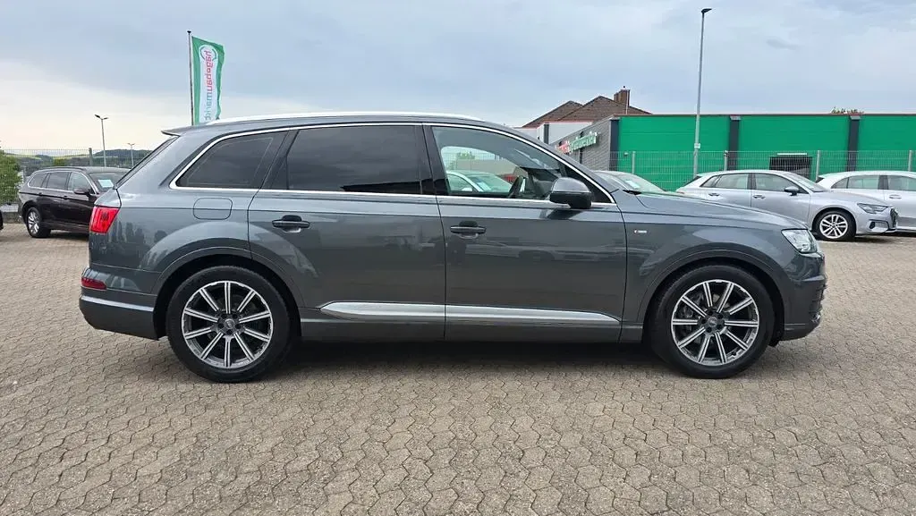 Gebraucht Audi Q7 S-Line 218 PS (160 kW) 2016 Grau SUV