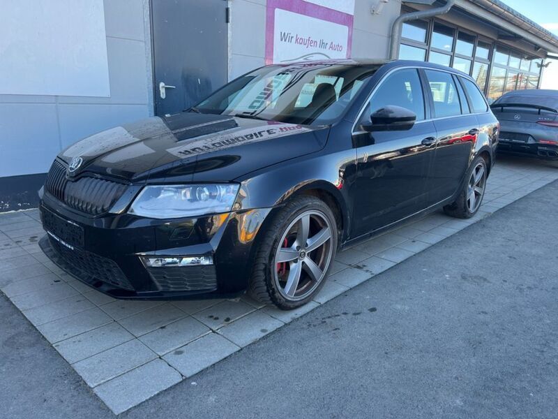 Schwarz Gebraucht 2014 Skoda Octavia RS Kombi | 8.340 € (Superpreis) - Bild 1/4