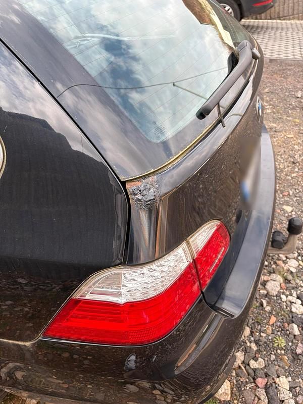 Gebraucht BMW 520 177 PS (130 kW) 2008 Schwarz Kombi