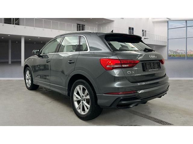 Gebraucht Audi Q3 Design 150 PS (110 kW) 2019 Daytonagrau perleffekt SUV