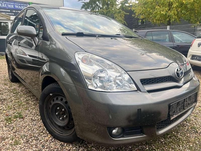 Gebraucht Toyota Corolla Sol 129 PS (94 kW) 2006 Grey mica metallic Kombi