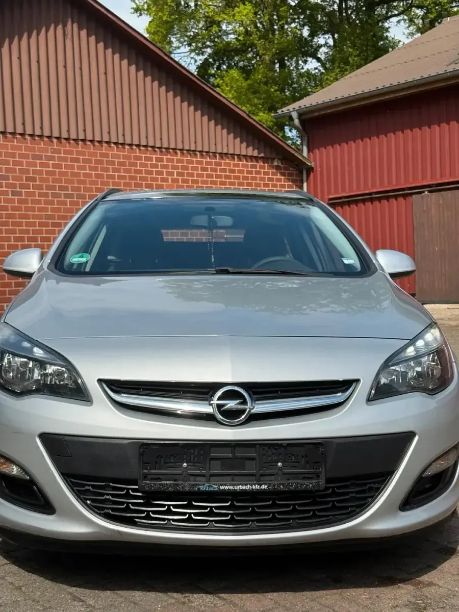 Usado Opel Astra 2015 Prateado Carrinha