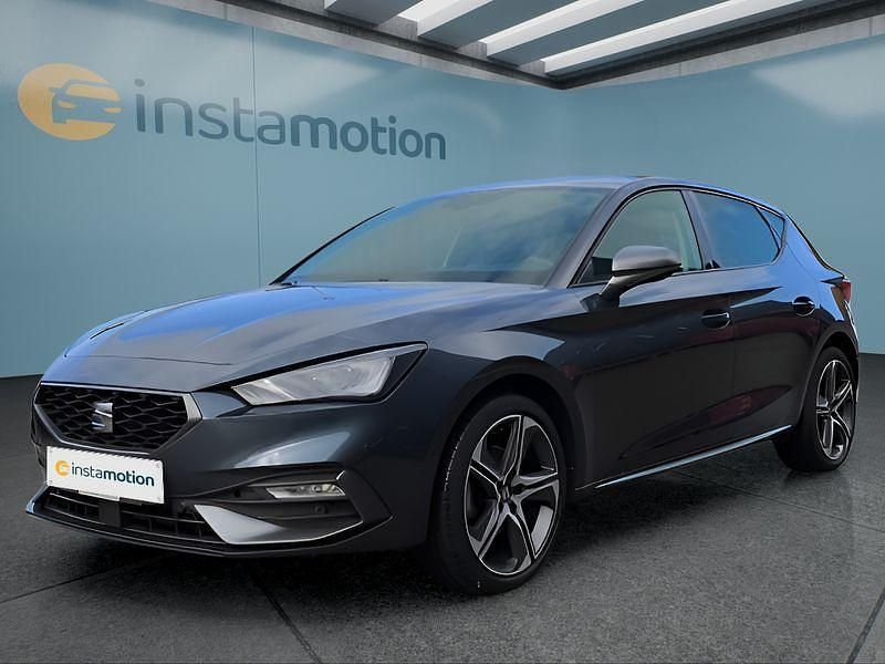 Grau Gebraucht 2023 Seat Leon FR Kleinwagen | 23.699 € (Teuer) - Bild 1/4