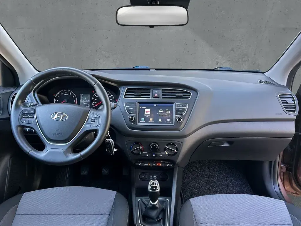 Gebraucht Hyundai i20 YES! 101 PS (74 kW) 2019 Braun Kleinwagen