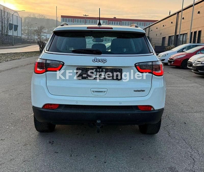 Gebraucht Jeep Compass Longitude 150 PS (110 kW) 2020 Weiß SUV