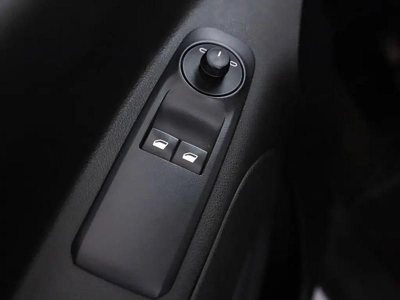 Gebraucht Opel Combo 102 PS (75 kW) 2022 Weiß Van / Kleinbus