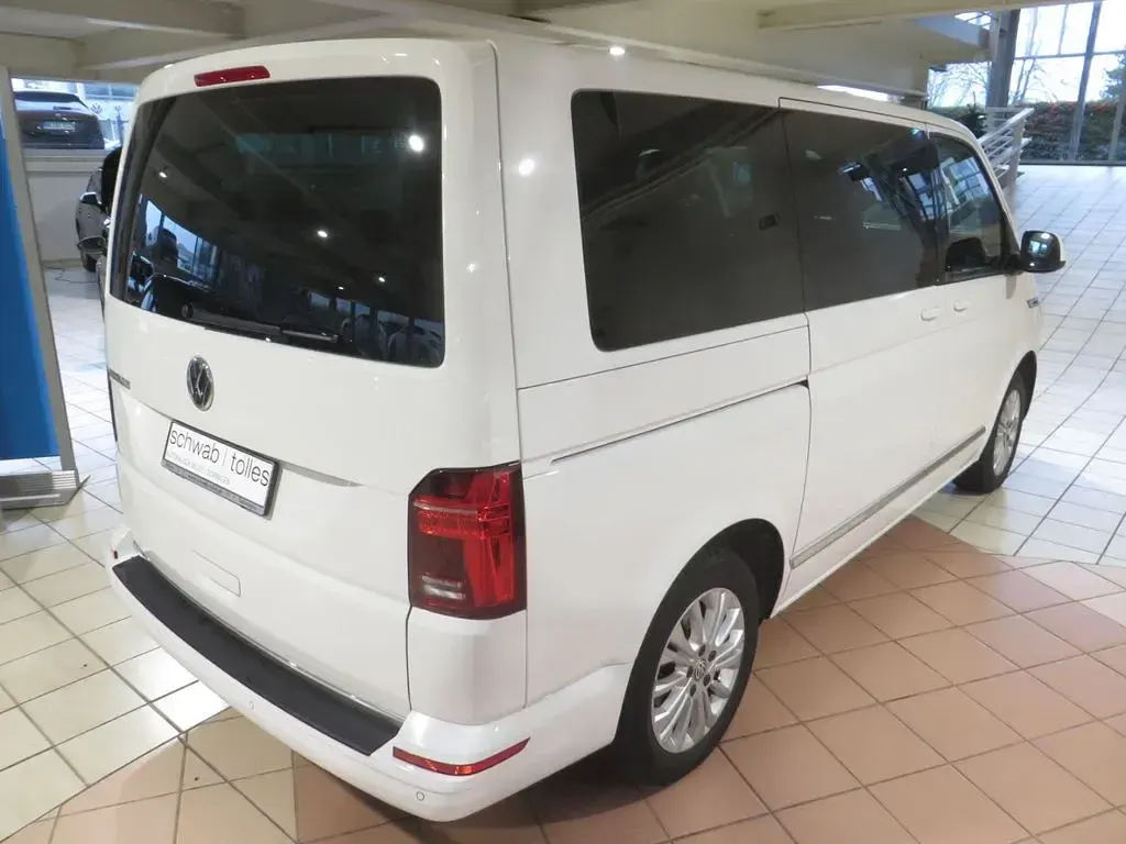 Gebraucht VW T6.1 150 PS (110 kW) 2021 Weiß Van