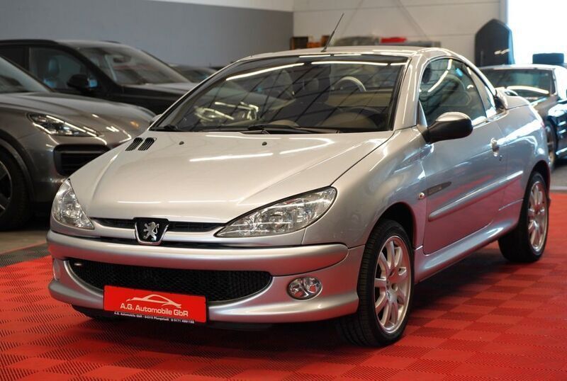 Silber Gebraucht 2005 Peugeot 206 CC Quiksilver Cabrio | 2.250 € (Fairer Preis) - Bild 1/4