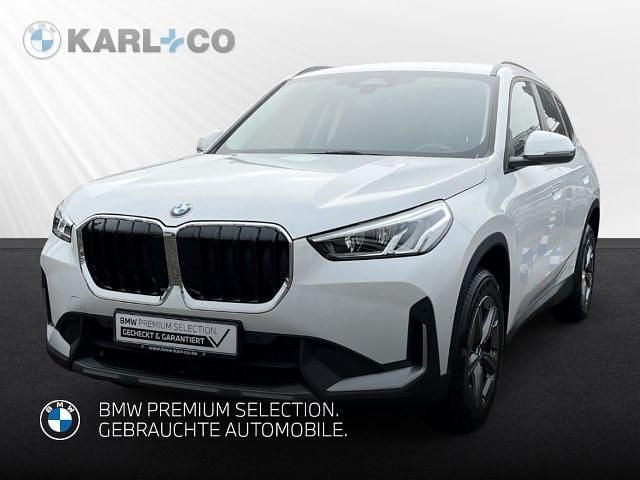 Weiss Gebraucht 2023 BMW X1 Shadowline SUV | 33.798 € (Superpreis) - Bild 1/4