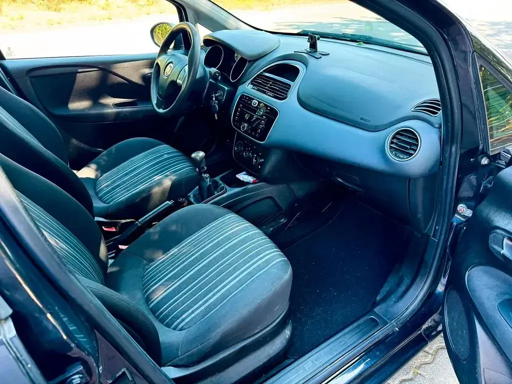 Gebraucht Fiat Punto Evo 65 PS (47 kW) 2010 Schwarz Kleinwagen