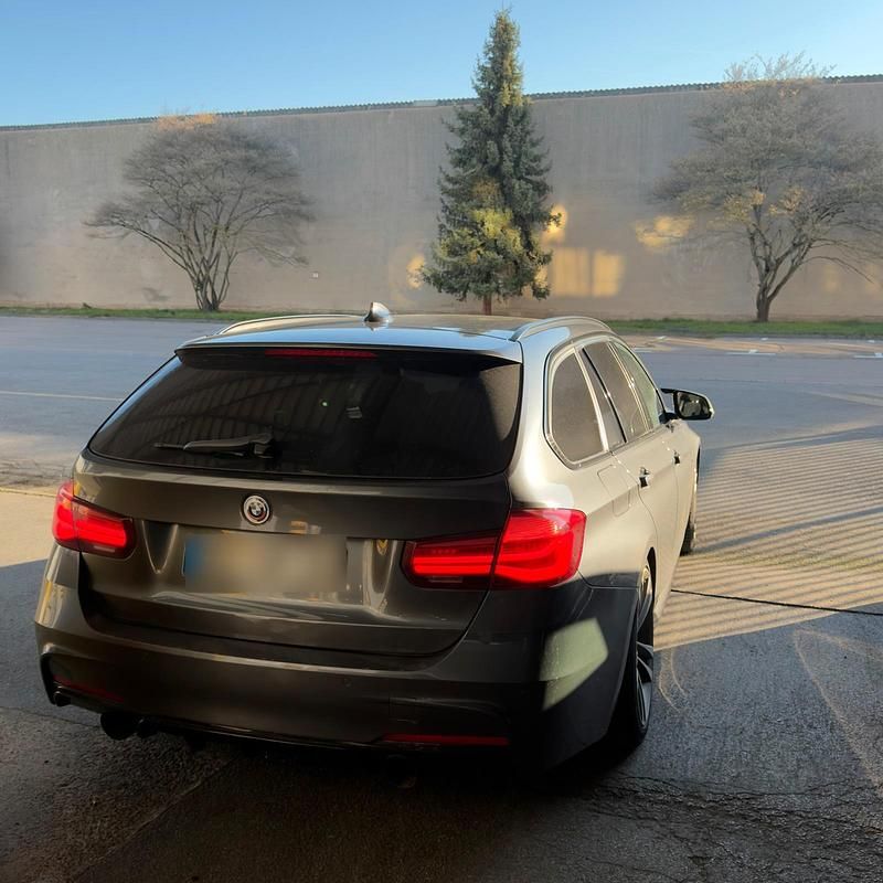 Gebraucht BMW 335 370 PS (272 kW) 2016 Grau Kombi