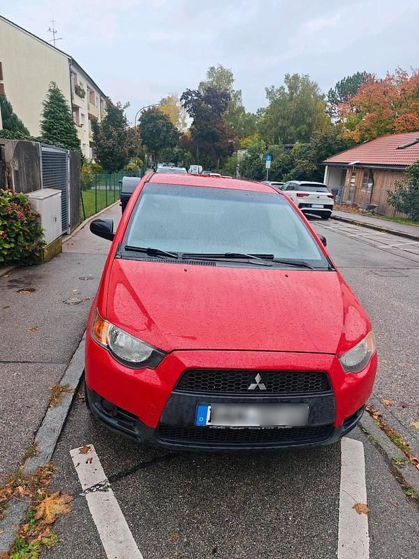 Rot Gebraucht 2009 Mitsubishi Colt Kleinwagen | 1.500 € (Fairer Preis) - Bild 1/4