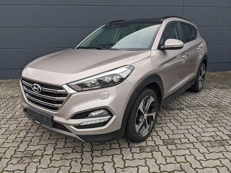 Gebraucht Hyundai Tucson Premium 185 PS (136 kW) 2016 Grün (metallic) SUV