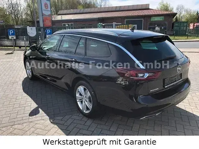 Gebraucht Opel Insignia Elegance 174 PS (127 kW) 2020 Schwarz Kombi