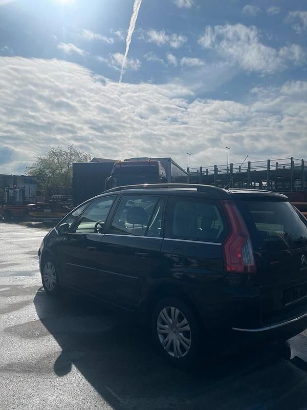 Second-hand Citroën C4 150 CP (110 kW) 2011 Negru Monovolum