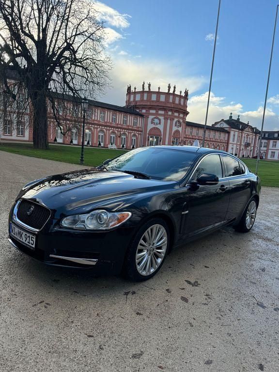 Schwarz Gebraucht 2010 Jaguar XF Portfolio Limousine | 3.500 € (Guter Preis) - Bild 1/4