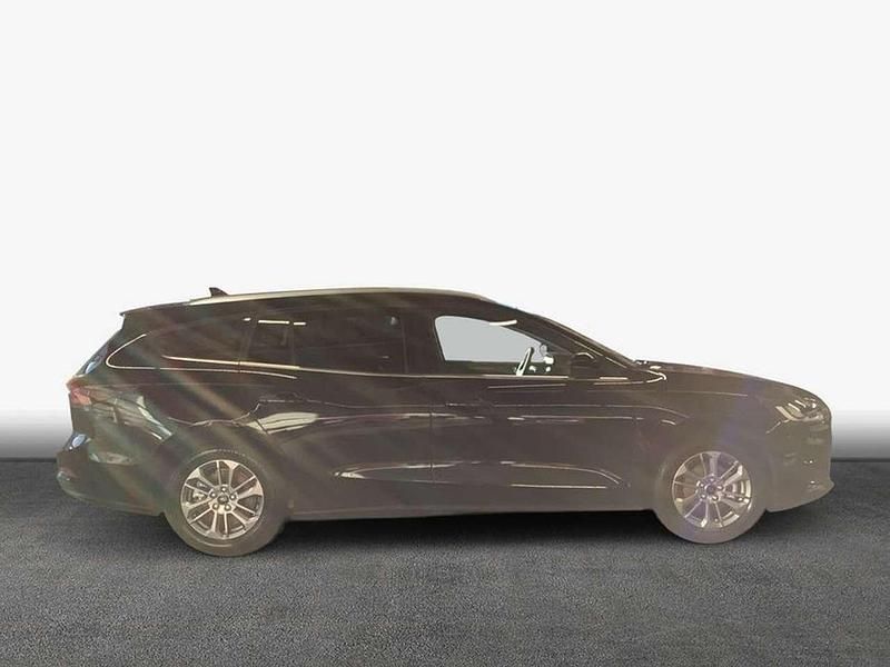 Neu Ford Focus Titanium X 155 PS (114 kW) 2025 Agate black metallic Kombi