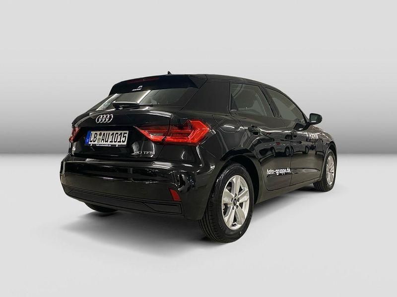 Gebraucht Audi A1 Sportback Basis 116 PS (85 kW) 2025 Schwarz Kleinwagen