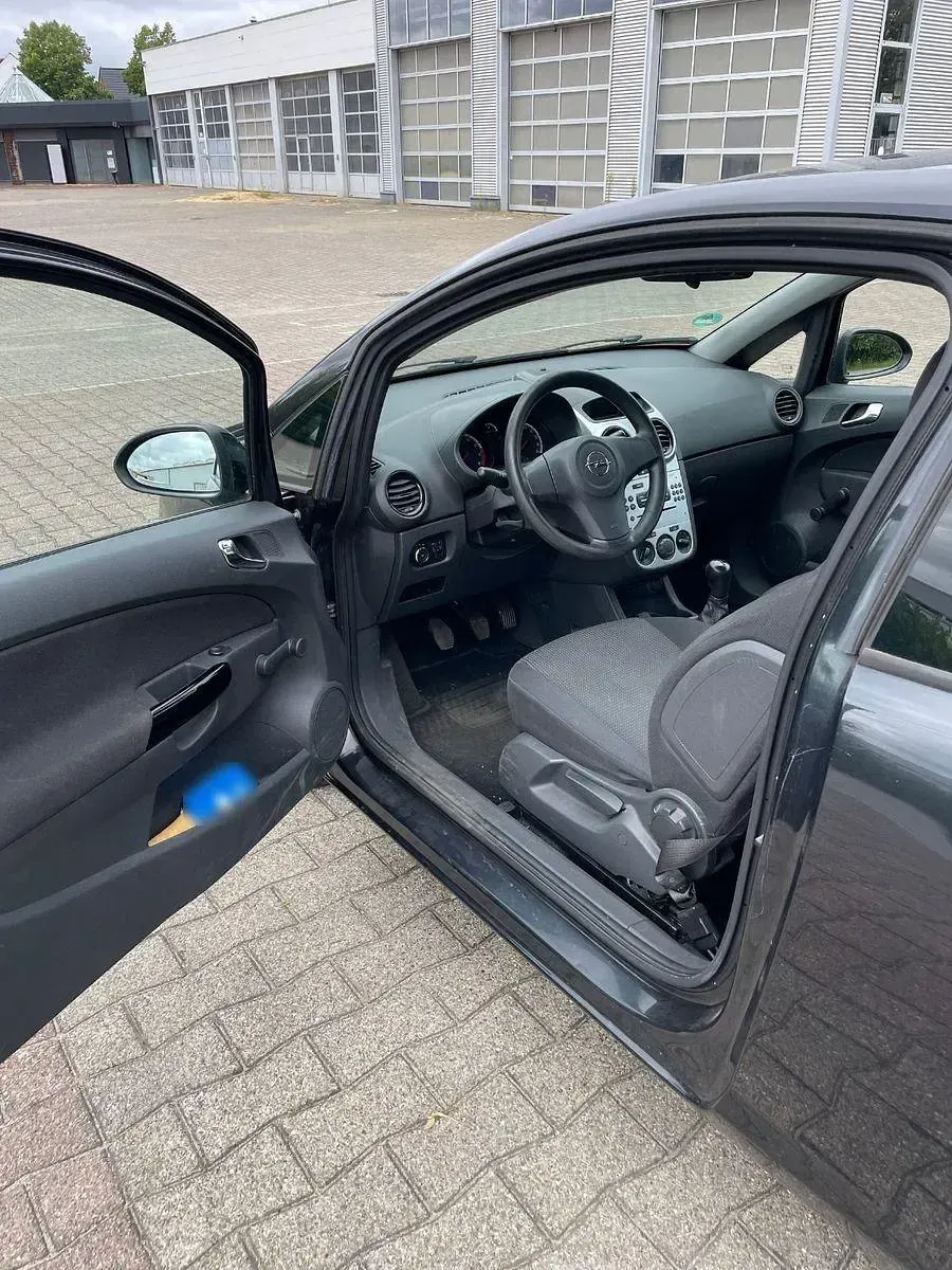 Gebraucht Opel Corsa 69 PS (50 kW) 2012 Schwarz Kleinwagen
