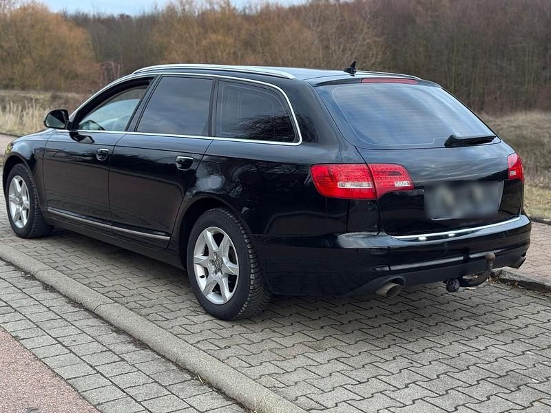 Gebraucht Audi A6 136 PS (100 kW) 2009 Schwarz Kombi