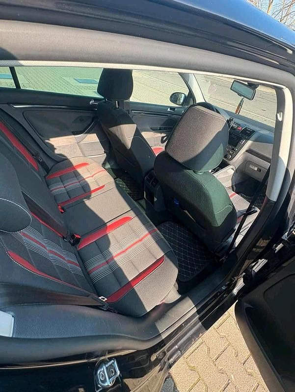 Gebraucht VW Golf V 140 PS (102 kW) 2007 Schwarz Kleinwagen