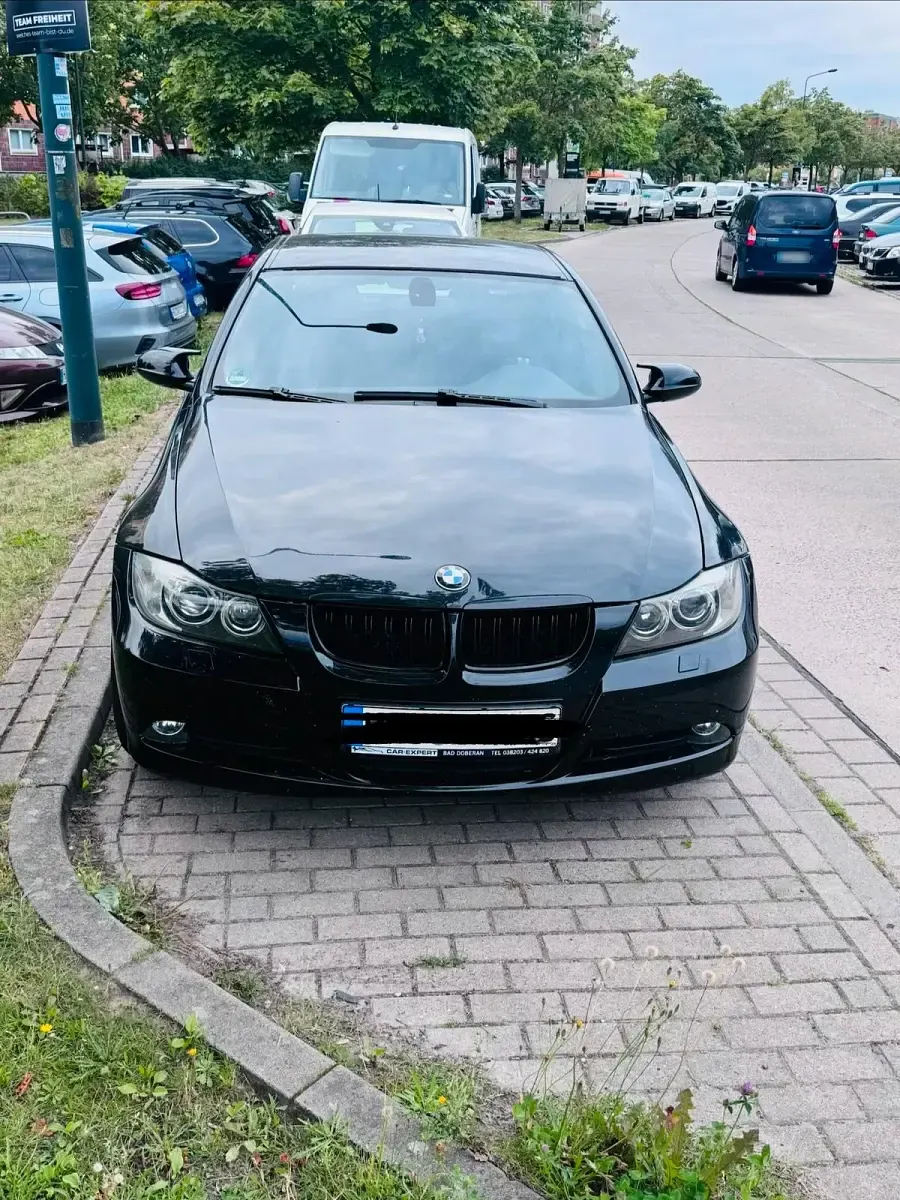 Gebraucht BMW 320 M Sport 173 PS (127 kW) 2006 Schwarz Limousine