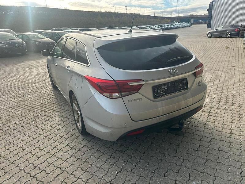 Gebraucht Hyundai i40 Style 141 PS (103 kW) 2016 Kombi