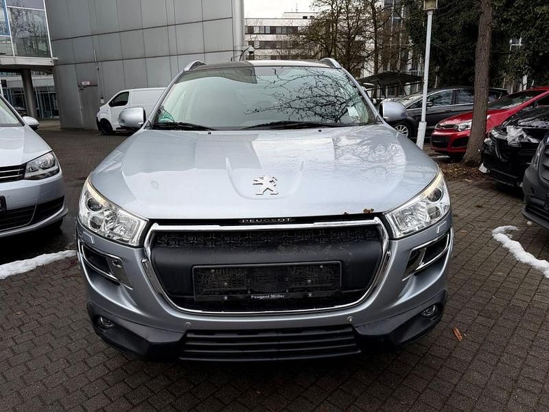 Gebraucht Peugeot 4008 Allure 150 PS (110 kW) 2013 Grau SUV