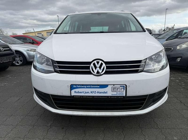 Gebraucht VW Sharan Style 140 PS (102 kW) 2012 Weiß Van / Kleinbus