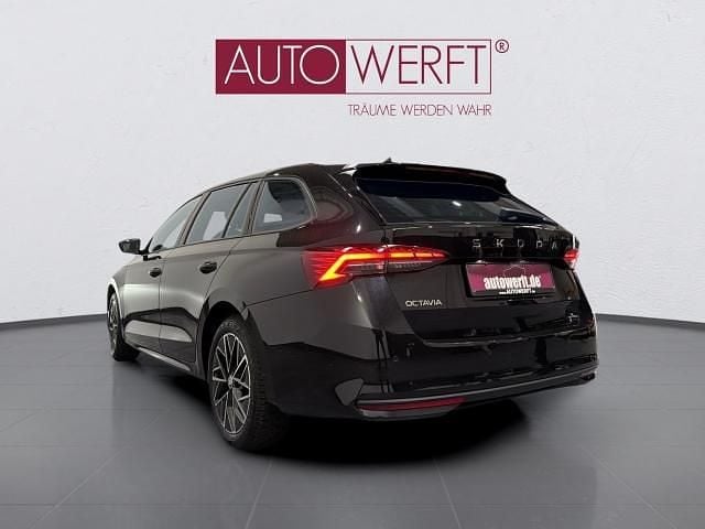 Gebraucht Skoda Octavia Selection 150 PS (110 kW) 2024 Schwarz Kombi