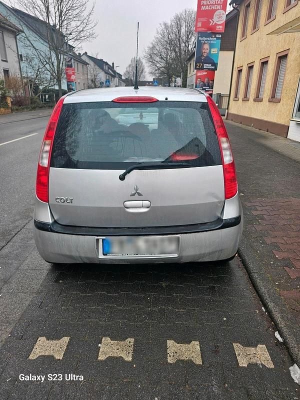 Gebraucht Mitsubishi Colt 95 PS (69 kW) 2007 Grau Kleinwagen
