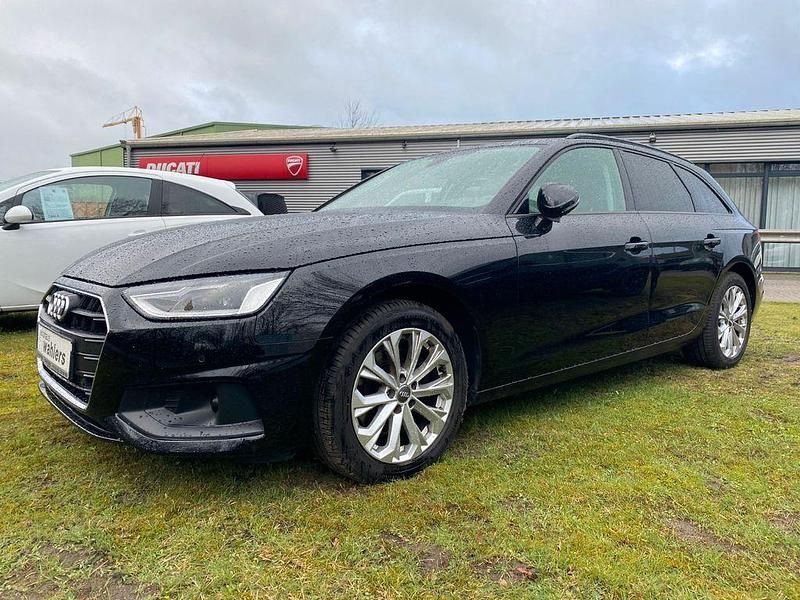 Gebraucht Audi A4 150 PS (110 kW) 2020 Schwarz Kombi