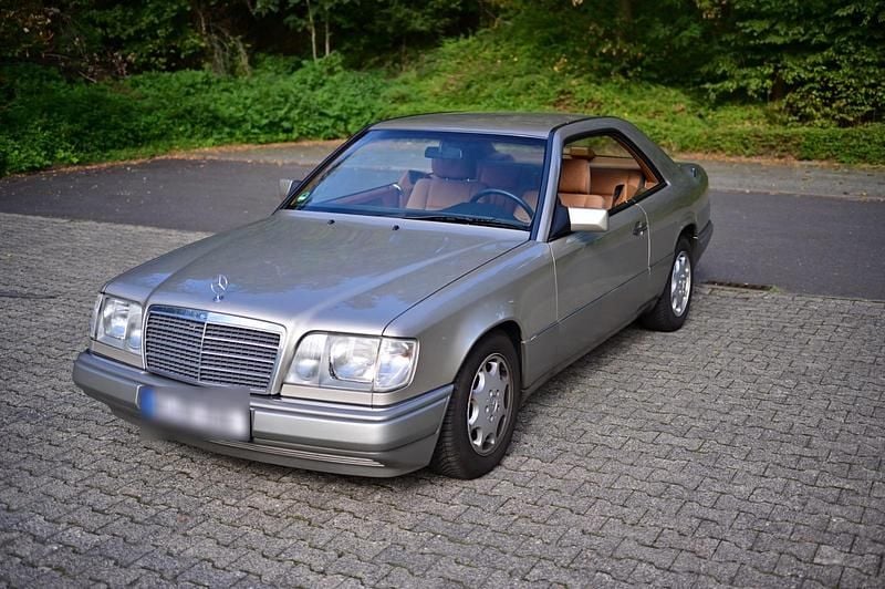 Gebraucht Mercedes E320 220 PS (161 kW) 1995 Coupé