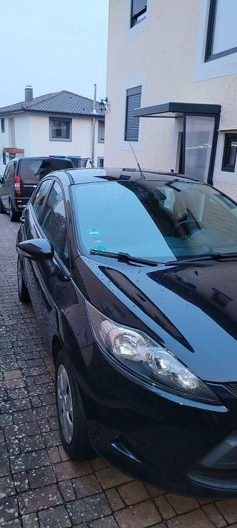 Gebraucht Ford Fiesta Trend 82 PS (60 kW) 2011 Schwarz Kleinwagen