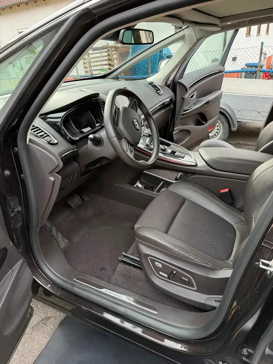 Gebraucht Renault Espace 160 PS (117 kW) 2015 Braun Van / Kleinbus