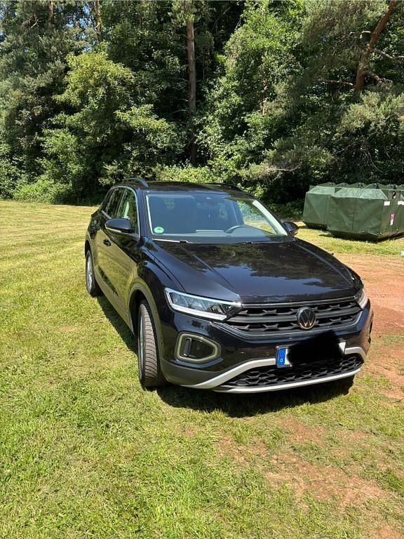 Schwarz Gebraucht 2022 VW T-Roc Life SUV | 19.995 € (Fairer Preis) - Bild 1/4