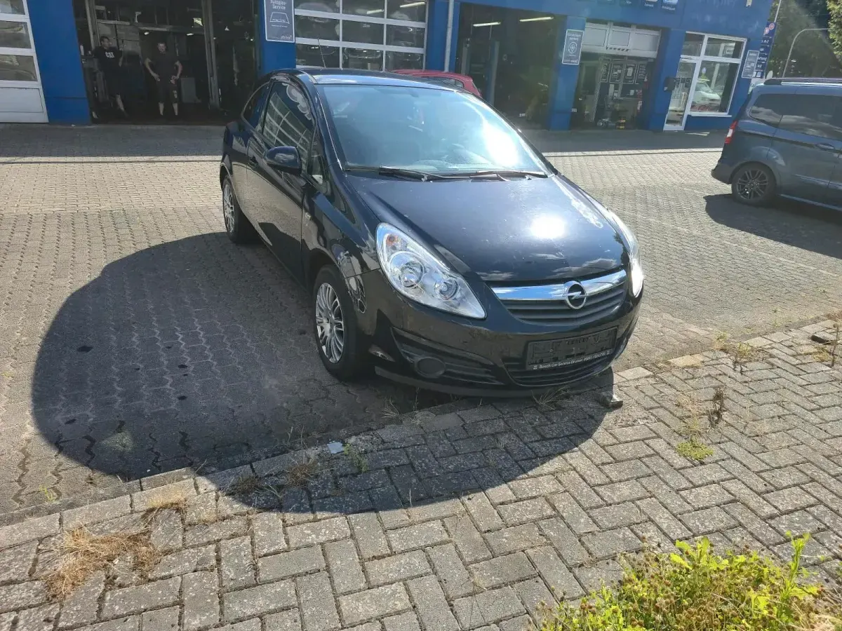 Gebraucht Opel Corsa 87 PS (63 kW) 2010 Kleinwagen