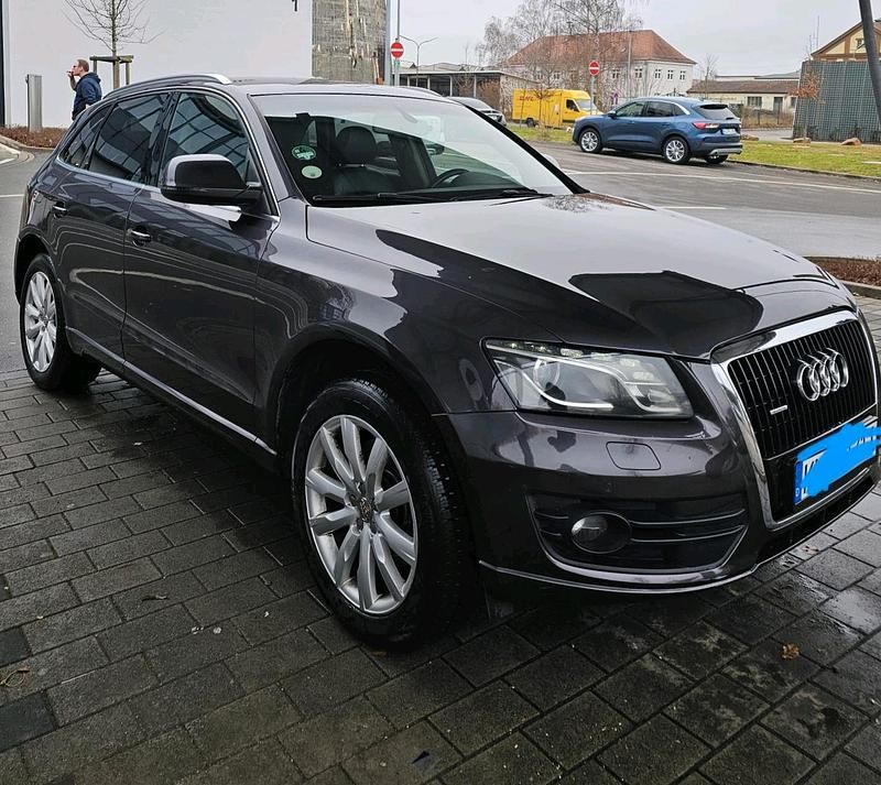 Violet Gebraucht 2009 Audi Q5 SUV | 8.500 € (Guter Preis) - Bild 1/4
