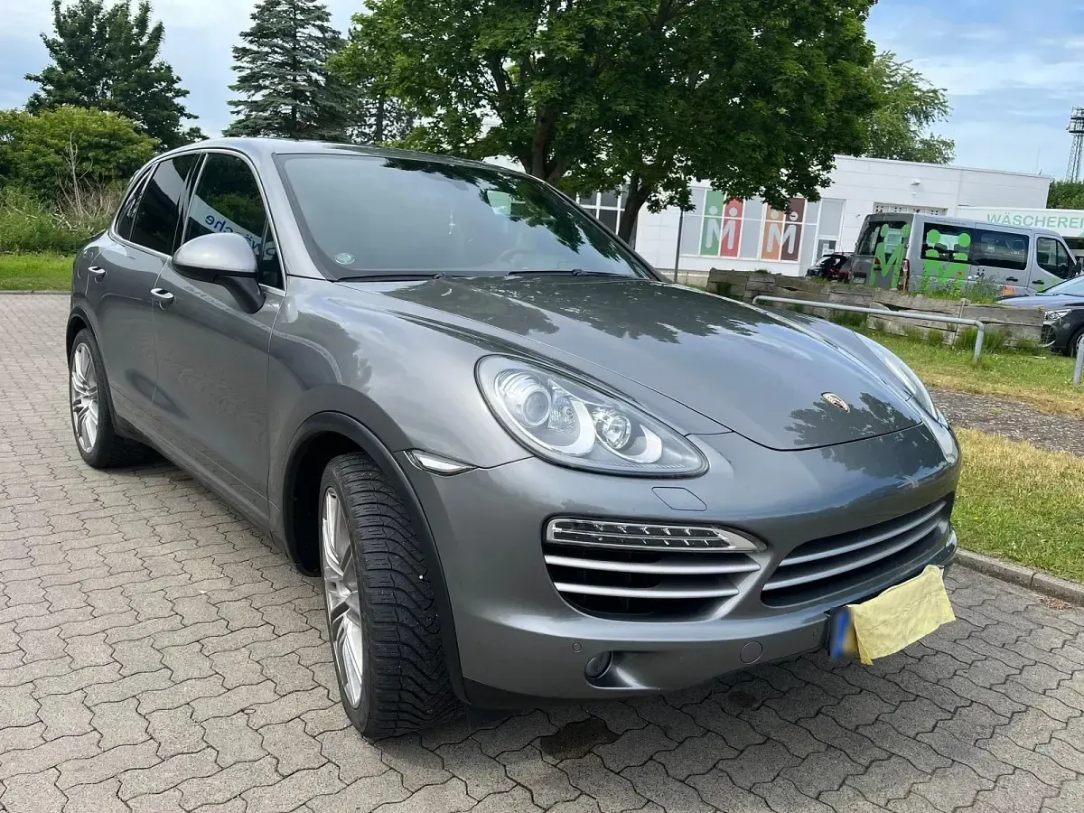 Gebraucht Porsche Cayenne Platinum Edition 245 PS (180 kW) 2014 Grau SUV
