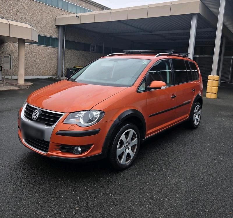 Gebraucht VW Touran Cross 140 PS (102 kW) 2008 Orange Van / Kleinbus