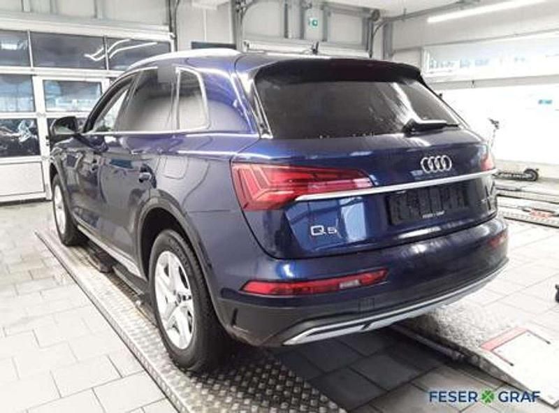Gebraucht Audi Q5 Advanced Plus 299 PS (219 kW) 2022 Navarrablau metallic SUV